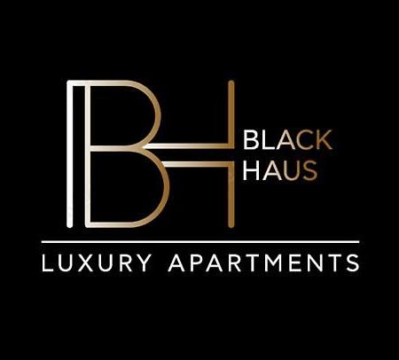 Blackhaus Apartments เทสซาโลนิกิ ภายนอก รูปภาพ