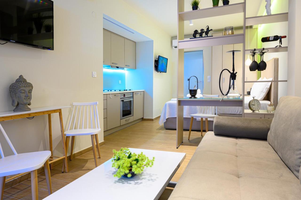 Blackhaus Apartments เทสซาโลนิกิ ภายนอก รูปภาพ