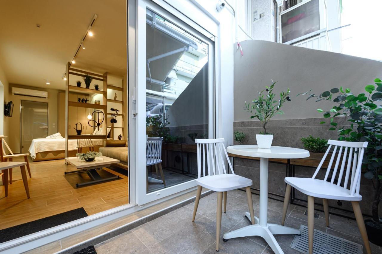 Blackhaus Apartments เทสซาโลนิกิ ภายนอก รูปภาพ